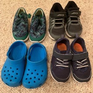 Lot of toddler shoes